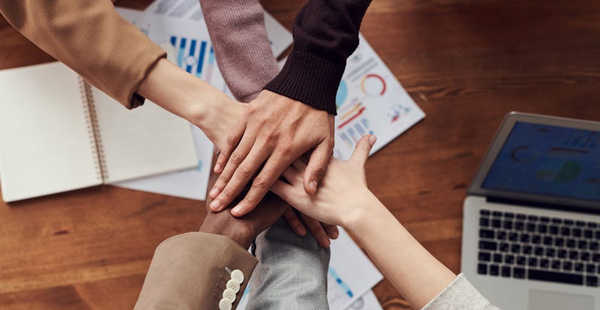 美容品牌定位公司有哪些？廣告語怎么寫？