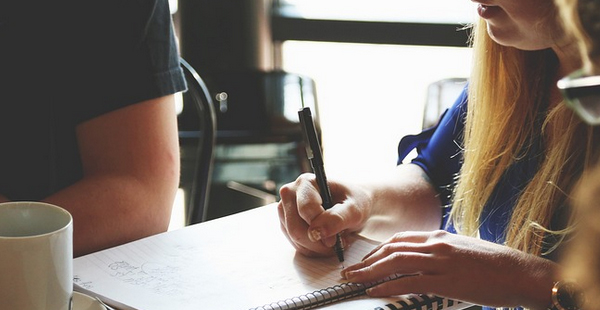 單一品牌戰(zhàn)略的案例有哪些？?jī)?yōu)缺點(diǎn)是什么？