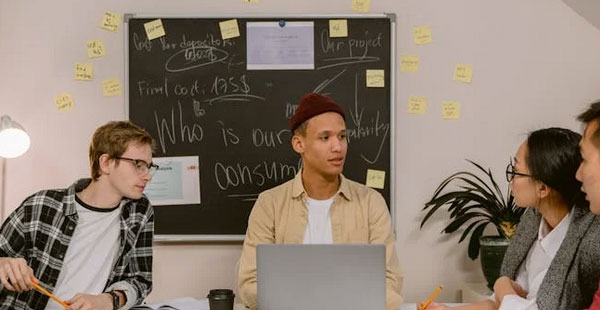 品牌戰(zhàn)略定位怎么做好？具體如何實施？