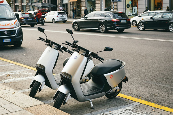 雅迪電動(dòng)車(chē),雅迪戰(zhàn)略定位,雅迪電動(dòng)車(chē)戰(zhàn)略定位